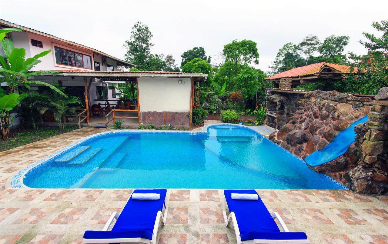 Casa Natura Galapagos Lodge Bellavista  Exterior photo